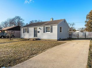 1243 Edgewood Dr, South Bend, IN