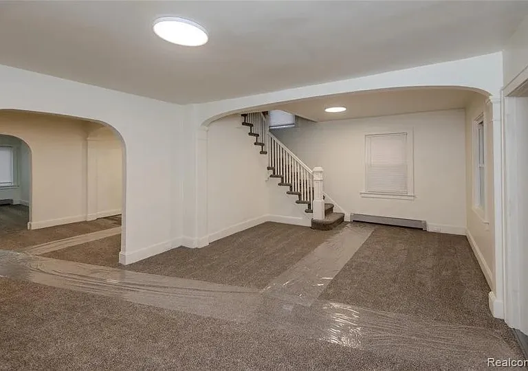 751 Dupont St — Photo 5