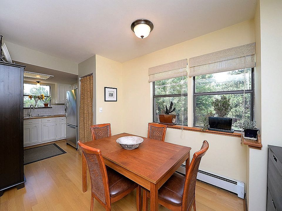 Dining room 1