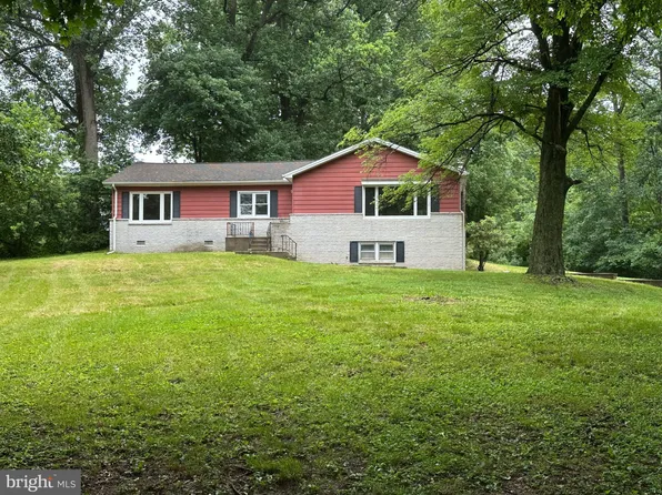 4031 Snavely Rd, Elizabethtown, PA 17022