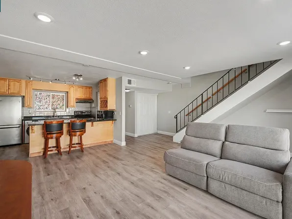 2426 Lincoln Ave APT J, Alameda, CA 94501