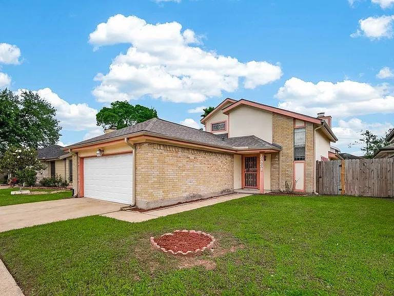 13431 Clarewood Dr — Photo 1
