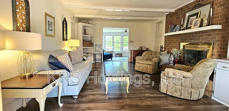 1205 Mount Pleasant Dr — Photo 6