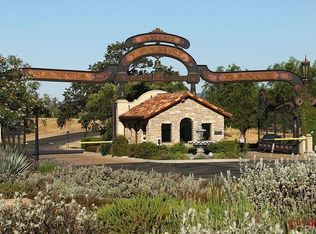 2494 Battering Rock Rd, Templeton, CA 93465