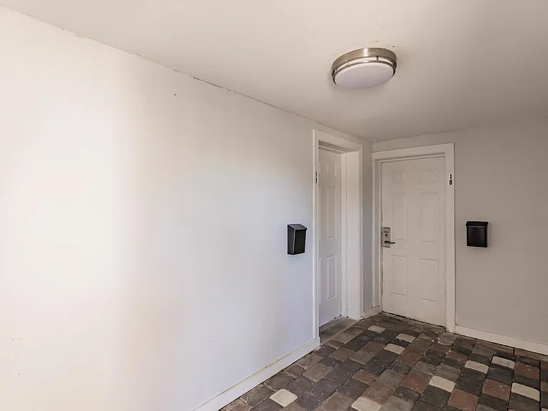 14621 McGregor Blvd #19 — Photo 16