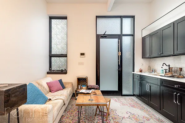 Rented by Rennit Inc. | media 43