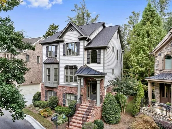 1012 Madeline Ln, Sandy Springs, GA 30350