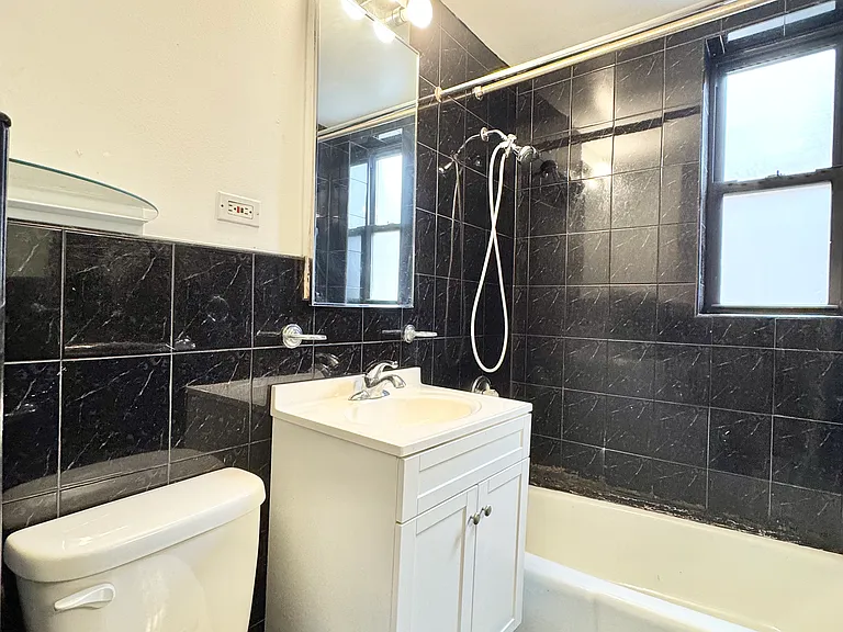 102-17 64th Rd #3E — Photo 11