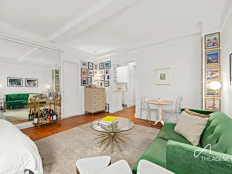 24 5th Ave #1519 — Photo 3