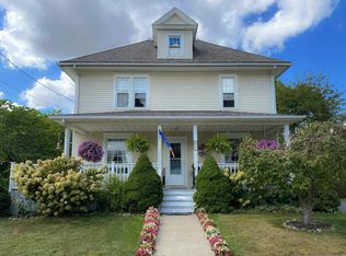 410 S Center St, Stockbridge, MI 49285