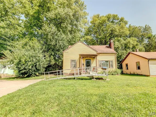 850 N 84th St, East Saint Louis, IL 62203