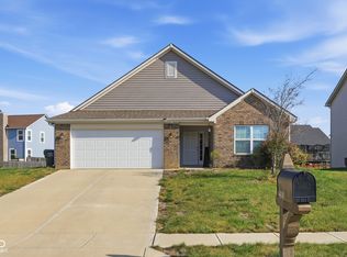 6430 W Mulberry Way, Greenfield, IN 46140