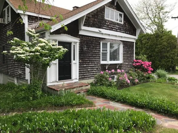 (undisclosed Address), Sandwich, MA 02563