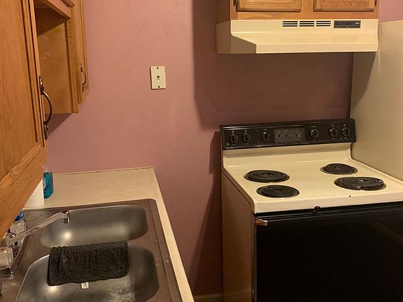 5th image of 2704 Idaho Ave APT 2