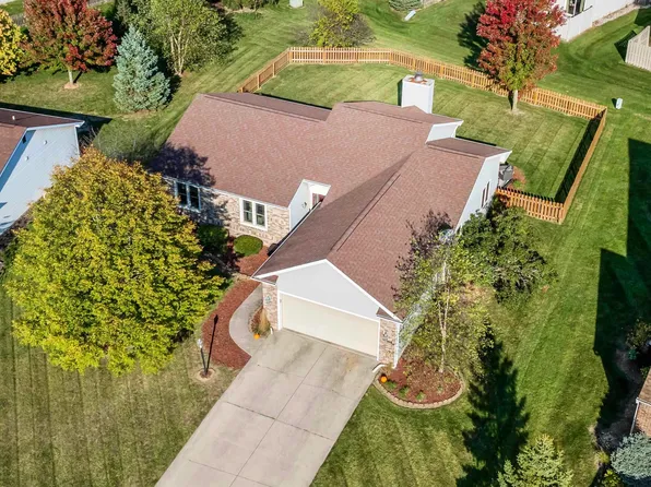 523 Currie Hill St, Fort Wayne, IN 46804