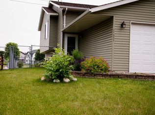 15037 Glenbrook Ave N, Hugo, MN 55038