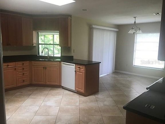 2nd image of 454 Strasburg Dr