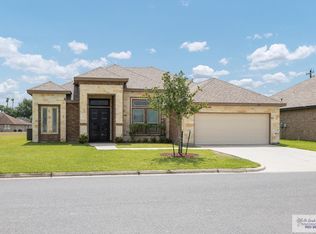 814 Knotty Pine Rd, Harlingen, TX 78552