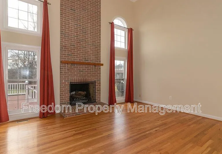 80 Brookshire Dr — Photo 23