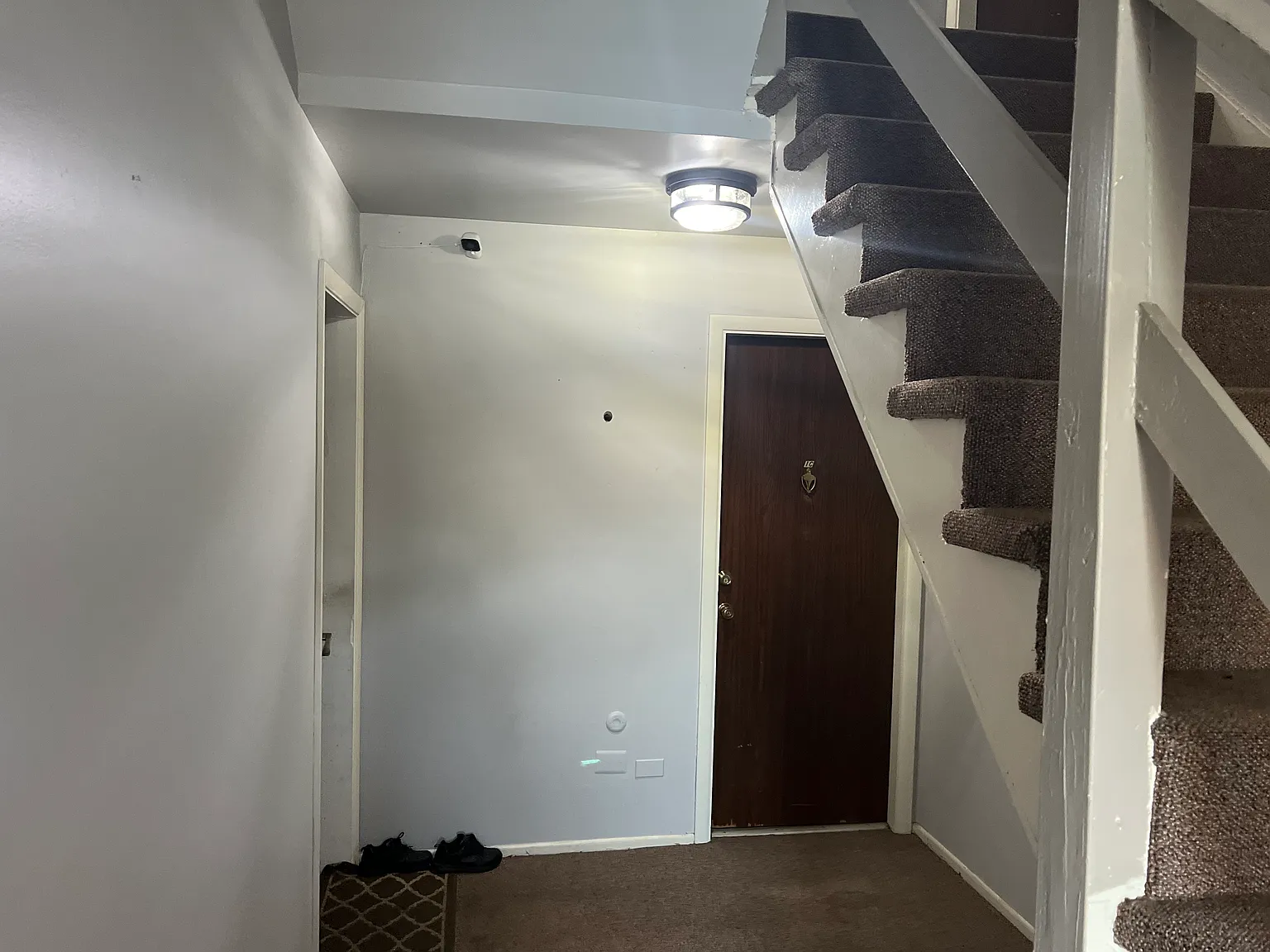 2 bed, 900 sqft, $1,700 — Photo 3