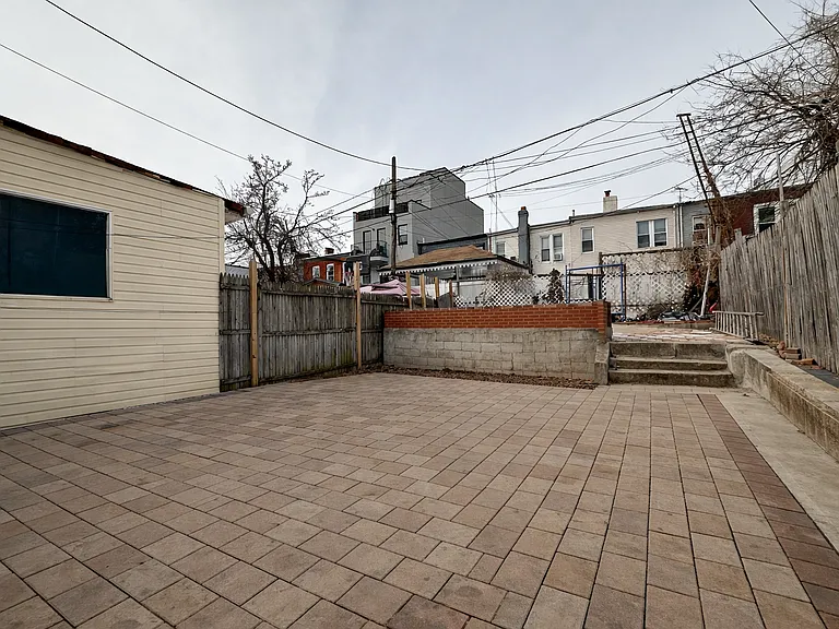 80 Vanderveer St #1 — Photo 4