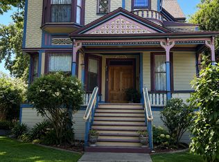 1119 N San Joaquin St, Stockton, CA 95202