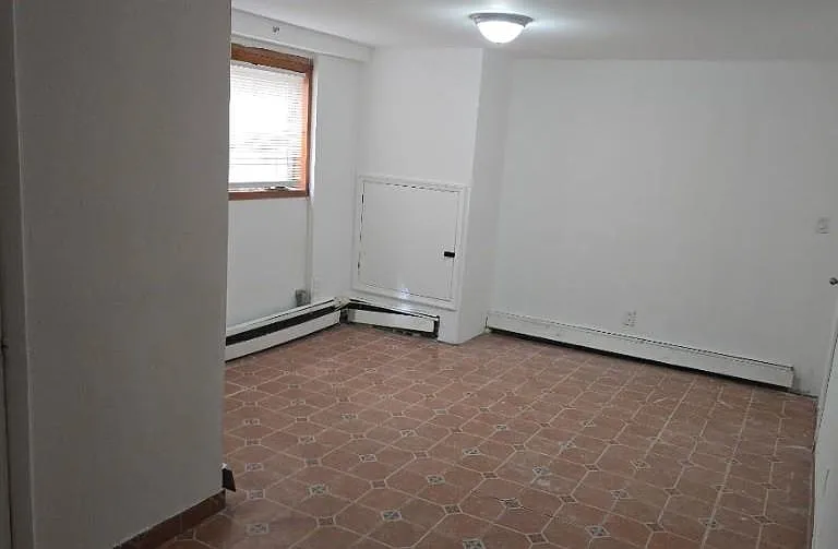 126 Seaview Ave #GROUND FLOOR — Photo 9