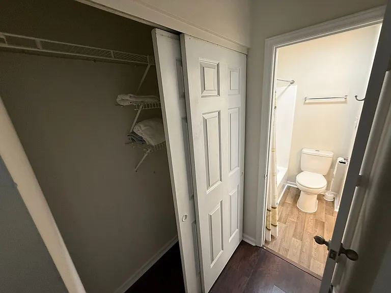 8202 Cedar Glen Dr — Photo 19