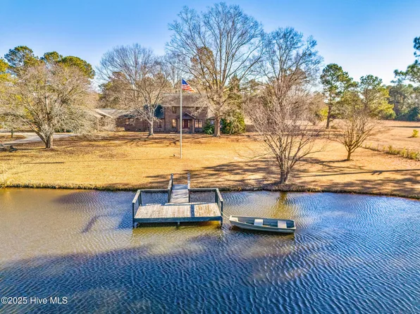 5199 Tobacco Road, Orrum, NC 28369