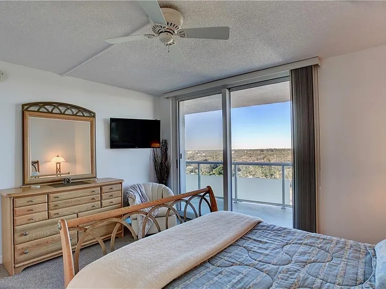 3554 Ocean Dr #1001N — Photo 15