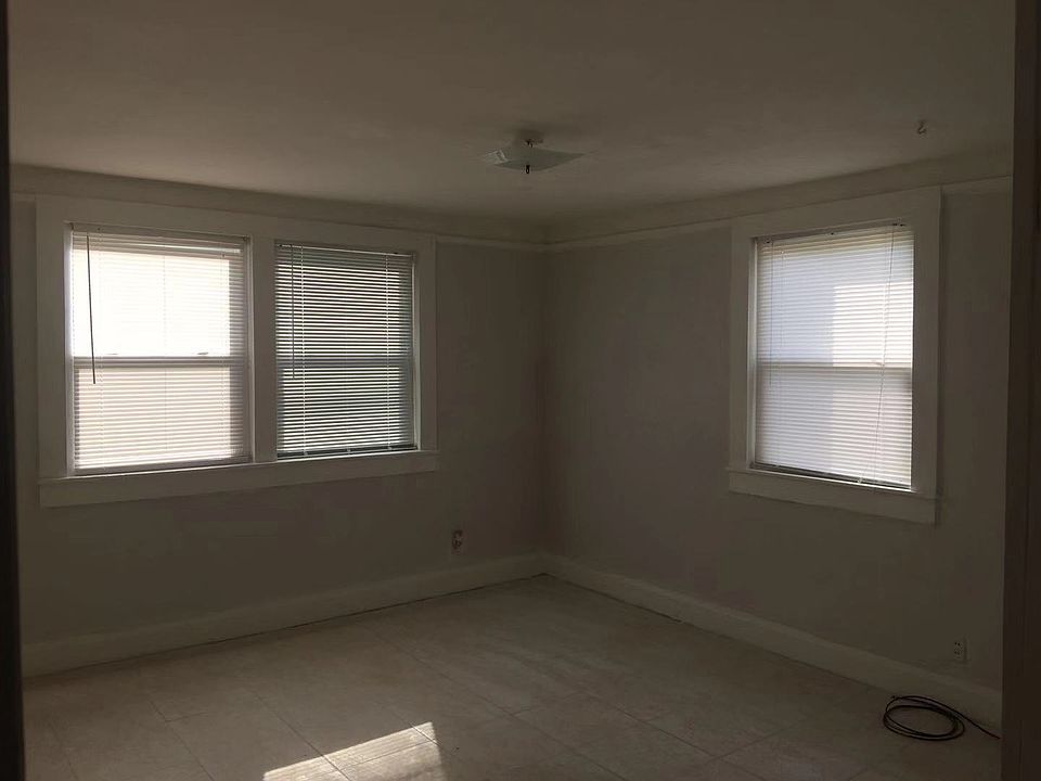 1st image of 1505 Elmer St #B