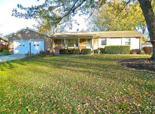 6709 Kirkdale Dr, Fort Wayne, IN 46815