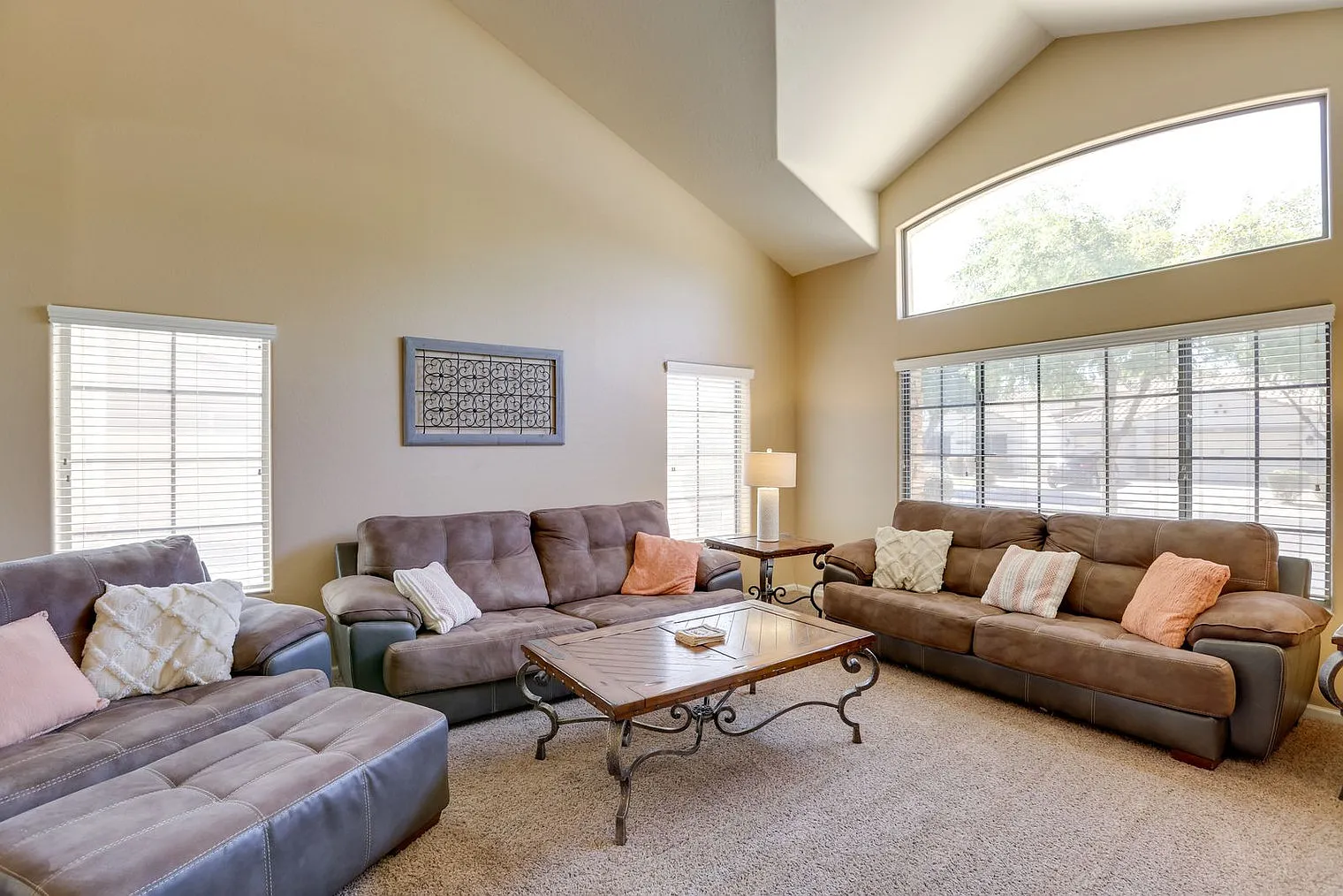 5 bed, 3.0 bath, 3498 sqft, $6,386 — Photo 1