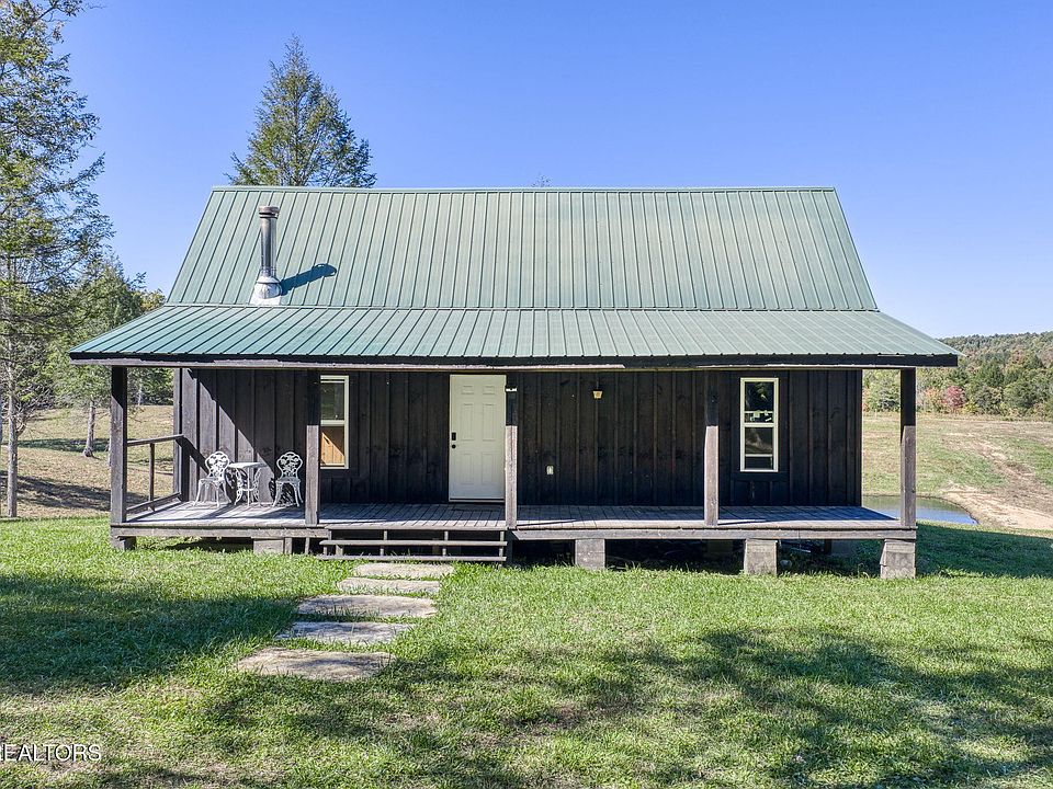 13th image of this home