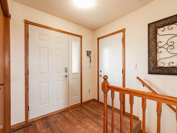 5th image of 3301 Roosevelt Dr