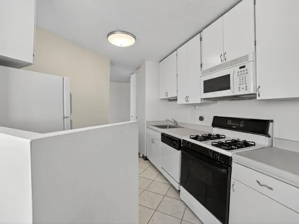 7002 Blvd East image 7 of 35