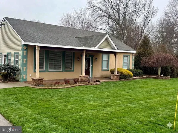1476 S Orchard Rd, Vineland, NJ 08360