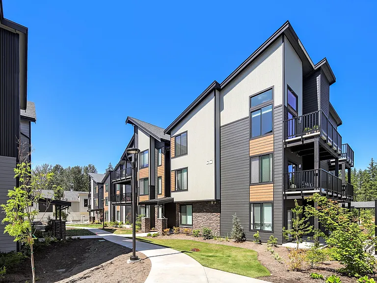 Village at Ten Trails — Photo 14