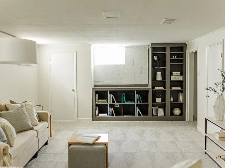 5404 Ingersoll Ave — Photo 32