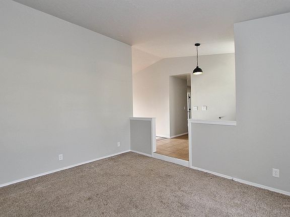 4th image of 1225 E 18 N