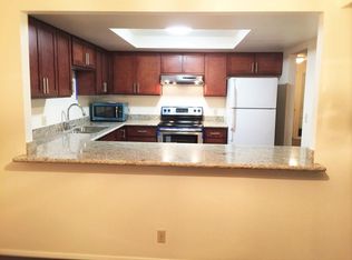 8549 Avondale Rd NE, Redmond, WA 98052