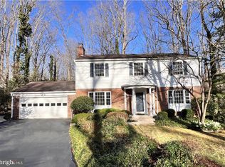 2307 Short Ridge Rd, Reston, VA 20191