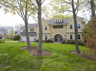 1 Ocean Meadow Ln, Marblehead, MA 01945