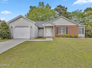 112 Yellowwood Dr, Jacksonville, NC 28546
