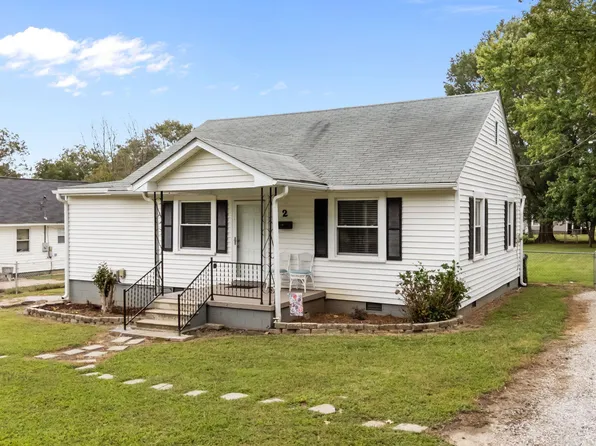 2 Dover St, Franklinton, NC 27525