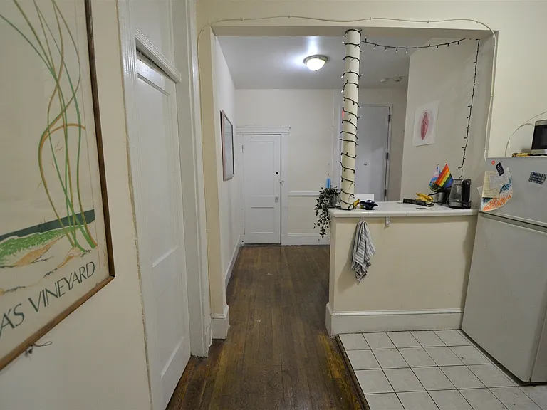 13 Haviland St #2R — Photo 5