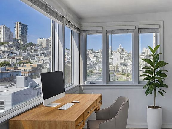 4th image of 579 Lombard St