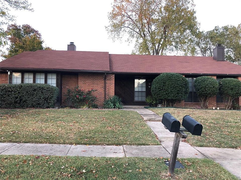 1st image of 2321 Oakmont Dr