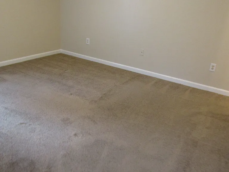 107 Charlestowne Way #G — Photo 5