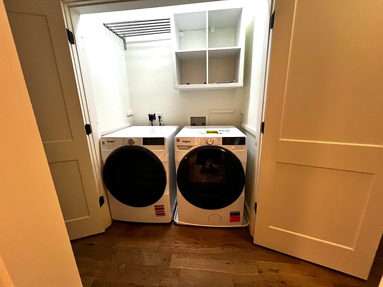 Brand new whirlpool w/d in laundry closet close to bedrooms and bathrooms